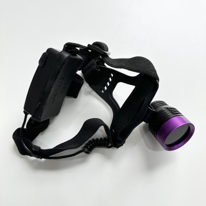 Lampada frontale UV a particelle magnetiche fluorescenti DG-3101S con lunghezza d'onda di picco di 365-370nm e 2 batterie al litio 18650 2