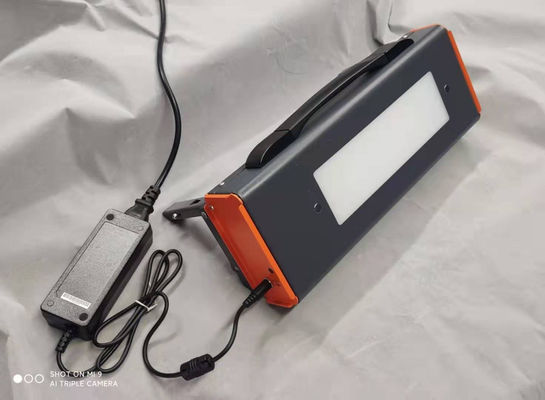 HFV-4010P visualizzatore di film radiografico a LED con area di visualizzazione di 400x100 mm, controllo manuale + interruttore a piedi e visualizzazione di densità > 4,0