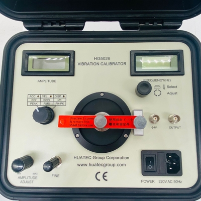 HG-5026 Capo di vibrazione del trasduttore standard in un calibratore di vibrazione con generatore di segnale sinusoidale