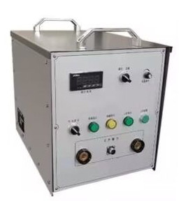 Detettore di difetti di particelle magnetiche di tipo mobile