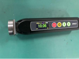 TG-14+Tablettino senza contatto A Scan B Scan Electromagnetic Ultrasonic Thickness Gauge