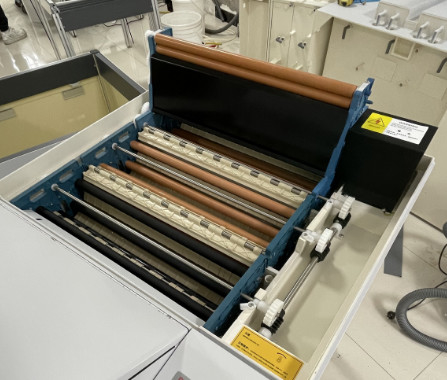 Tempo di sviluppo di 20-60 secondi Detettore di difetti a raggi X NDT / Processore di sviluppo di pellicole HDL-P17A con capacità di serbatoio di farmaci fissi