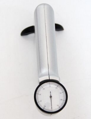 Per testare la durezza di alluminio e leghe di alluminio con durometro Barcol