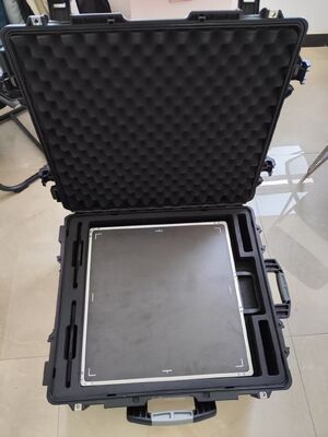 Radiografia digitale (DR) in particolare l'uso di rivelatori digitali solidi (a pannello piatto) e flessibili (pieghevoli)