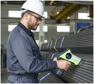 Spettrometro portatile a fluorescenza a raggi X