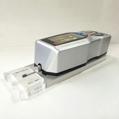 Tester di rugosità di superficie portatile 14 parametri con 128 x 64 OLED Dot Matrix Display Spectrogram