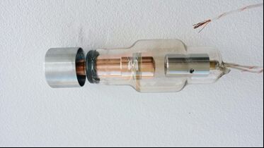 H33 Serie 160kV tubo di vetro ad alta potenza a raggi X per scanner di bagagli aeroportuali