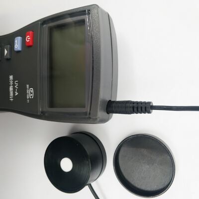 Tester per sorgenti di luce UV per misuratore di irraggiamento UV industriale UV-A 365nm 420nm