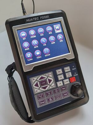 HUATEC FD560 Detettore di difetti ad ultrasuoni digitale portatile con sensibilità di 120 dB e protezione IP65 per i test NDT
