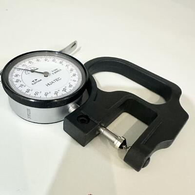 QHG1030 B type Mechanical Dial Thickness Gauge 0.001mm Resolution Industrial Material Thickness Inspection Gauge