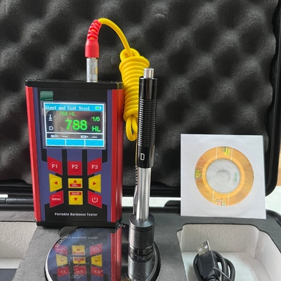 Tester portatile LCD RHL60 di durezza del metallo di colore della batteria ricaricabile